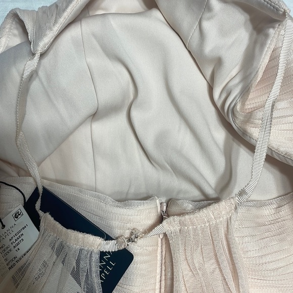 NWT ADRIANNA PAPELL SLEEVELESS SHIRRED TULLE MIDI DRESS - Picture 14 of 16